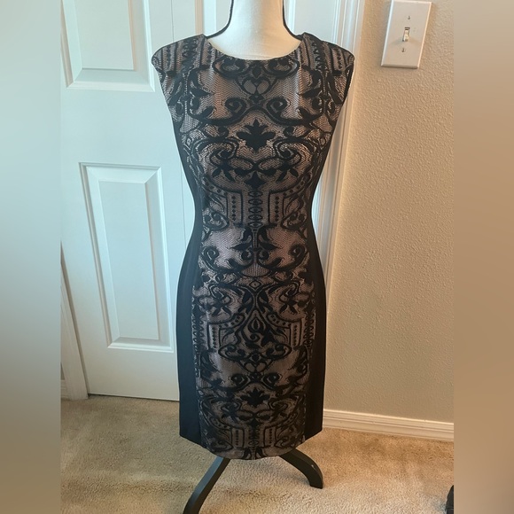Maggy London Dresses & Skirts - Maggy London Black Lace-Overlay Midi Sheath Dress